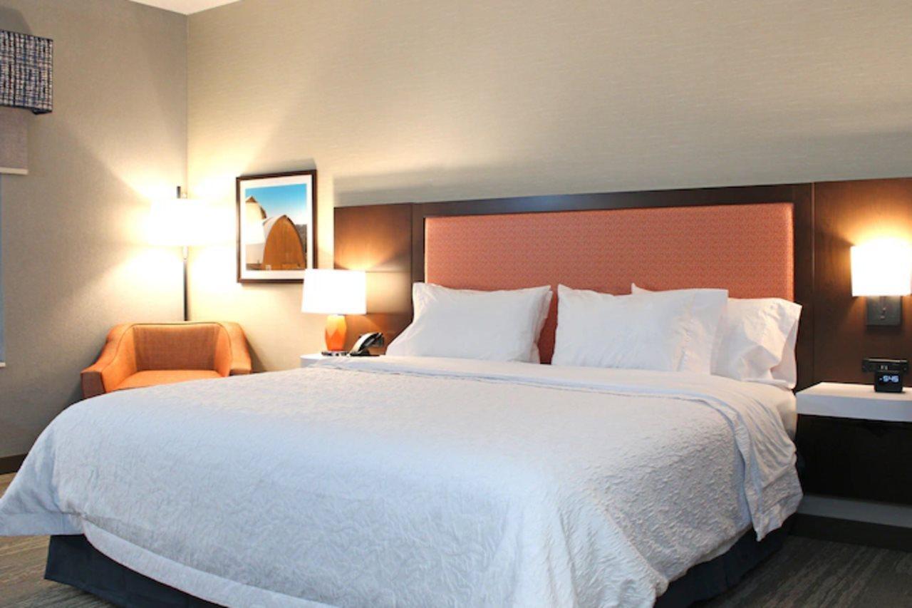 Hampton Inn Buffalo - Amherst Exteriör bild