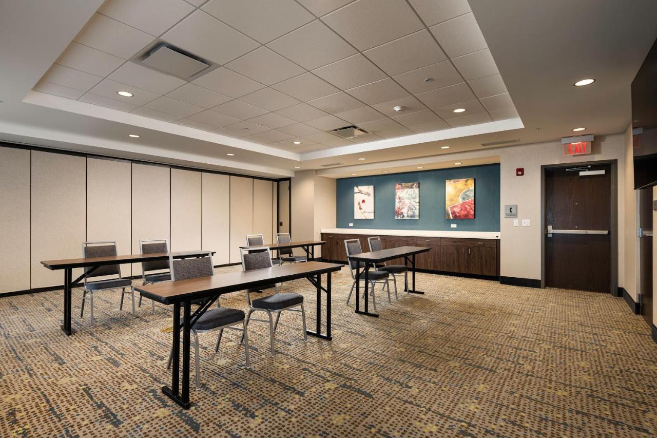 Hampton Inn Buffalo - Amherst Exteriör bild