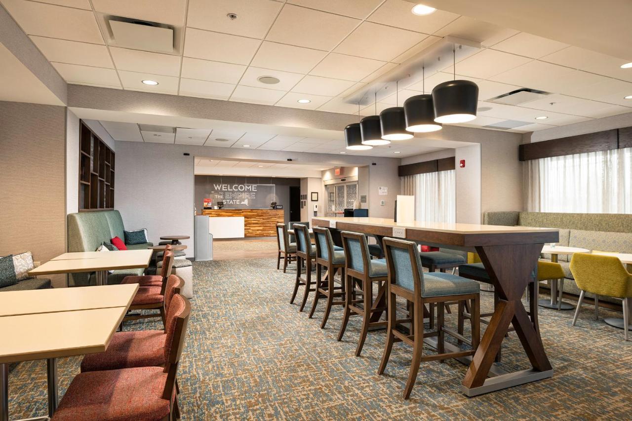 Hampton Inn Buffalo - Amherst Exteriör bild