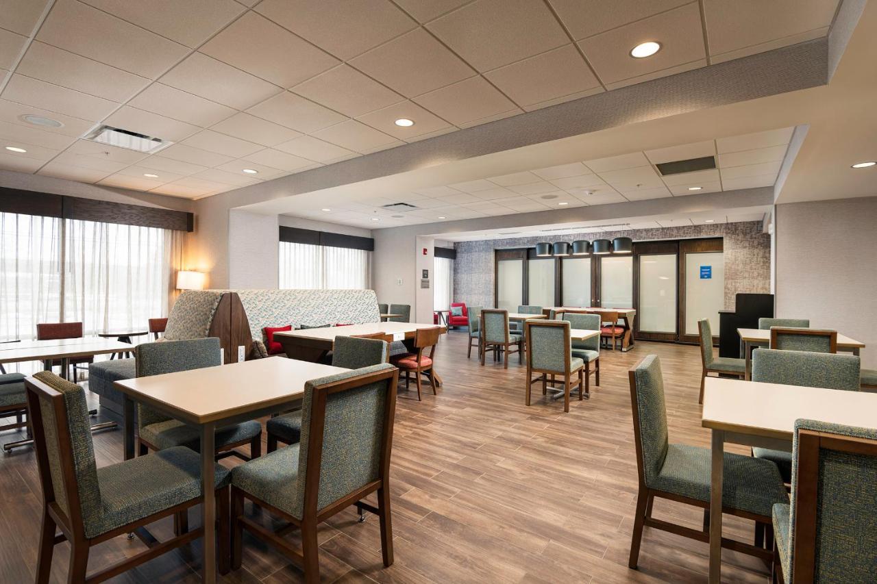 Hampton Inn Buffalo - Amherst Exteriör bild