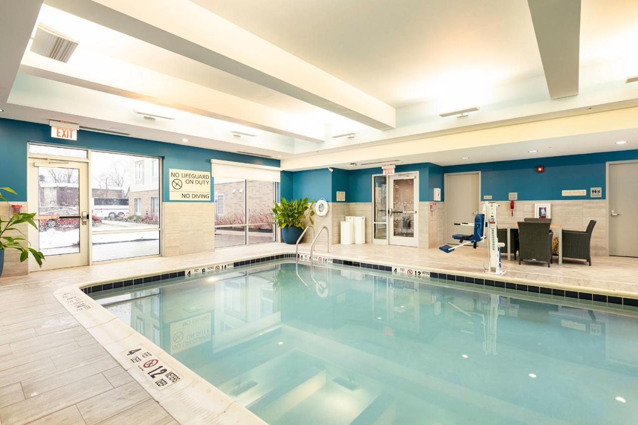 Hampton Inn Buffalo - Amherst Exteriör bild